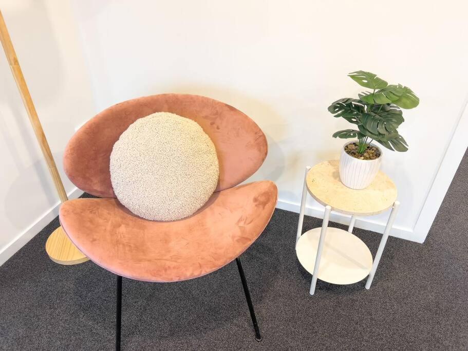 Rotorua Sunshine Brand New 4 Bedroom House エクステリア 写真